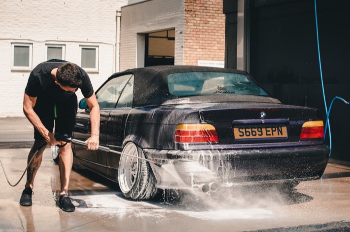 Wow Car Wash SRL